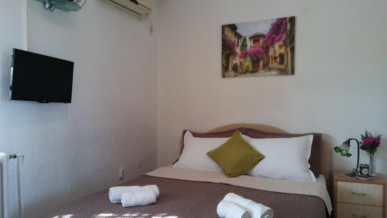 Guest House Villa Castio Petrovac Kültér fotó