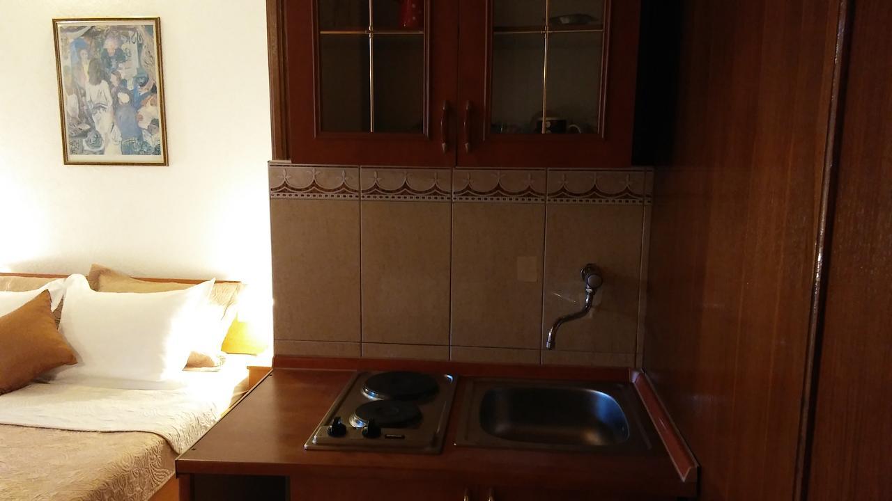 Guest House Villa Castio Petrovac Kültér fotó