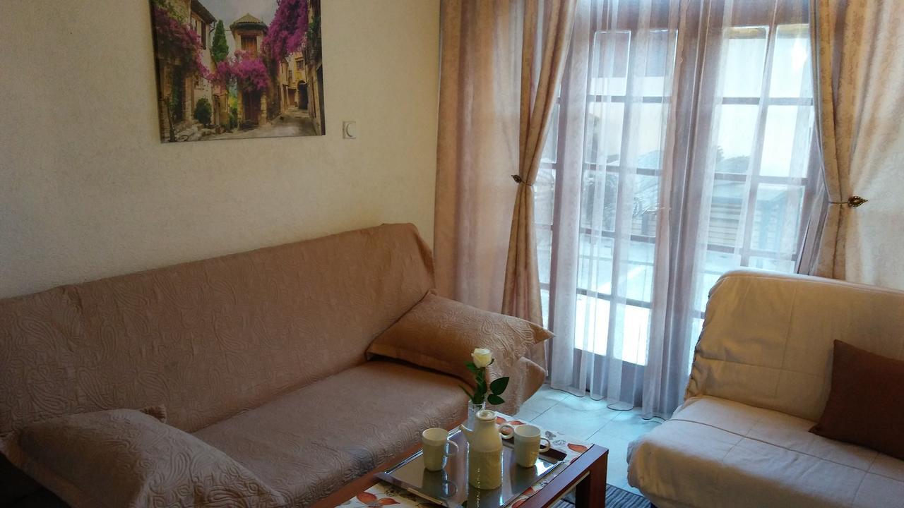 Guest House Villa Castio Petrovac Kültér fotó