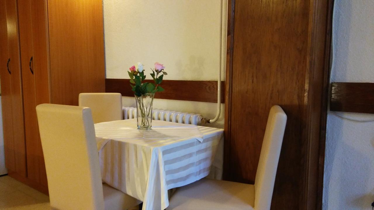 Guest House Villa Castio Petrovac Kültér fotó
