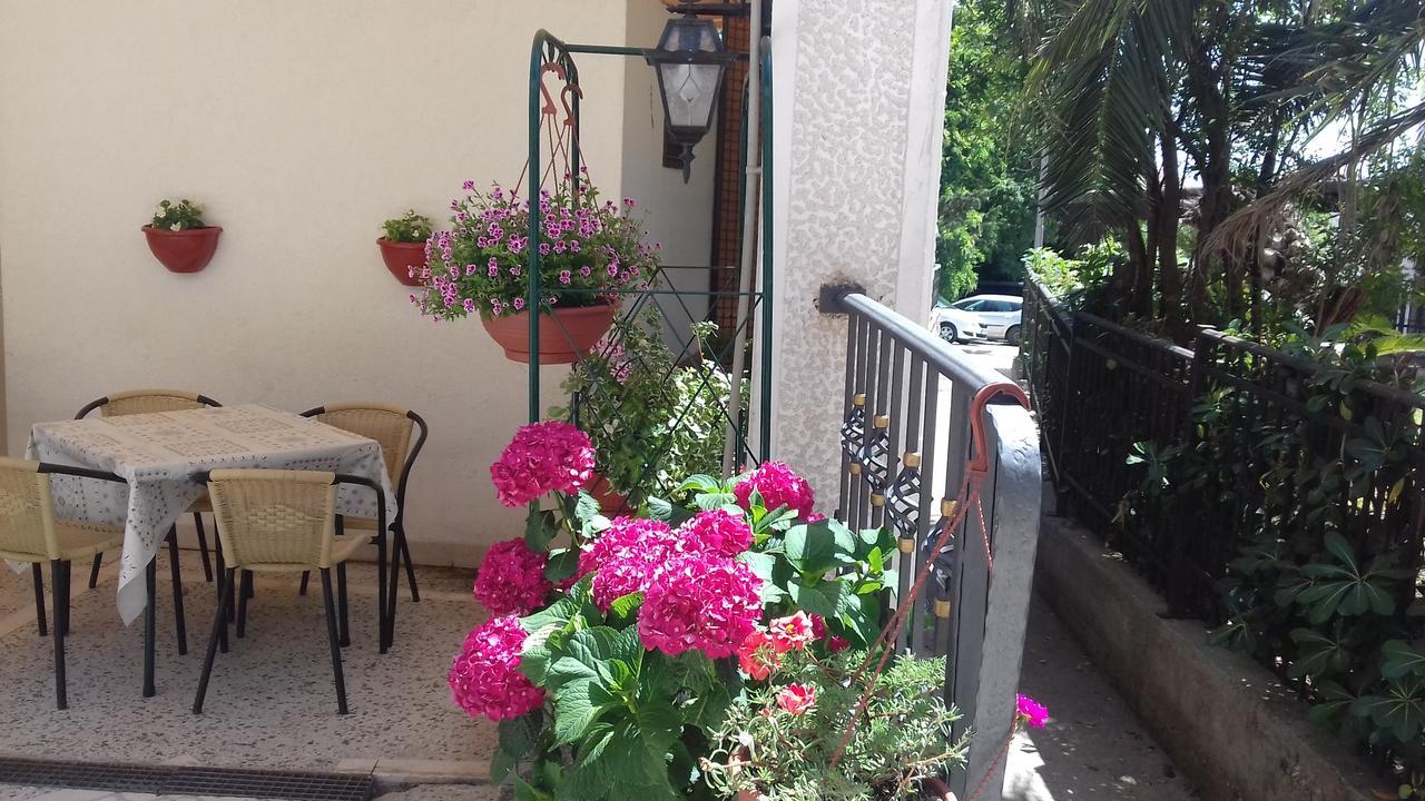 Guest House Villa Castio Petrovac Kültér fotó